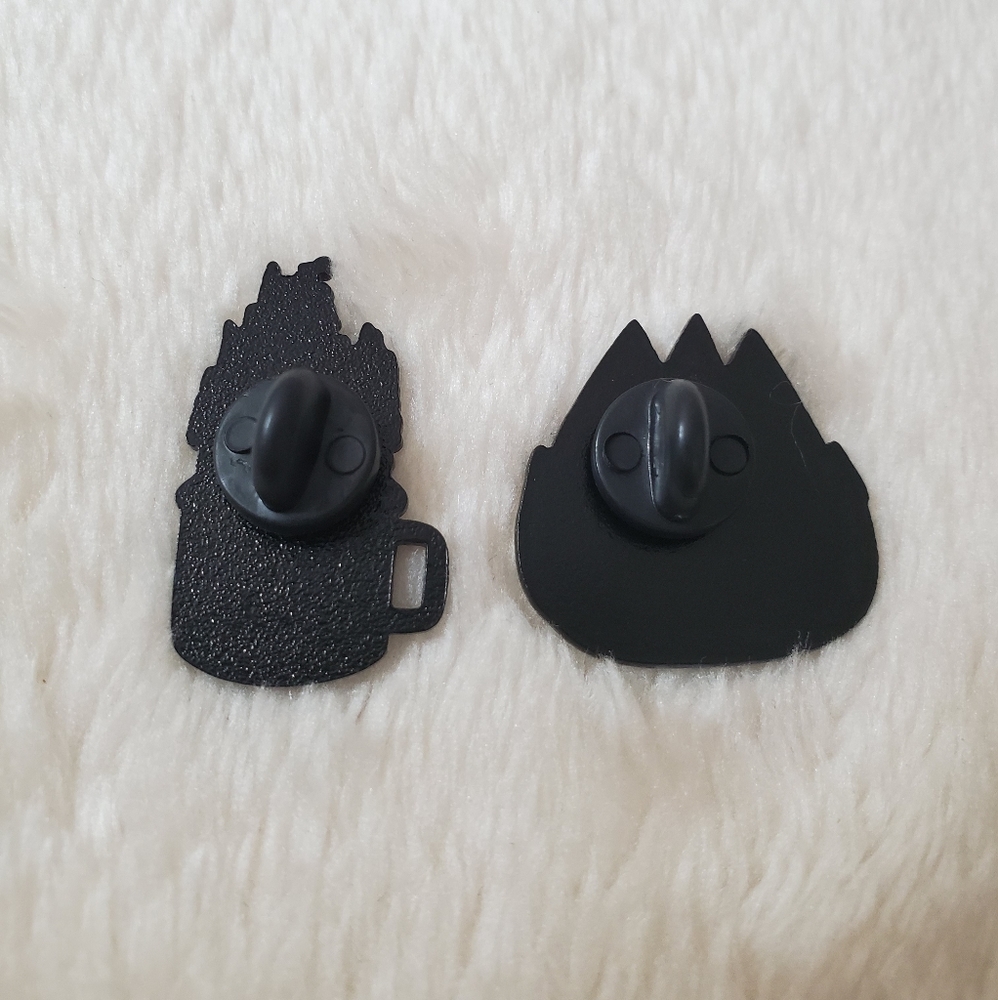 Pins - Picture 5 of 8